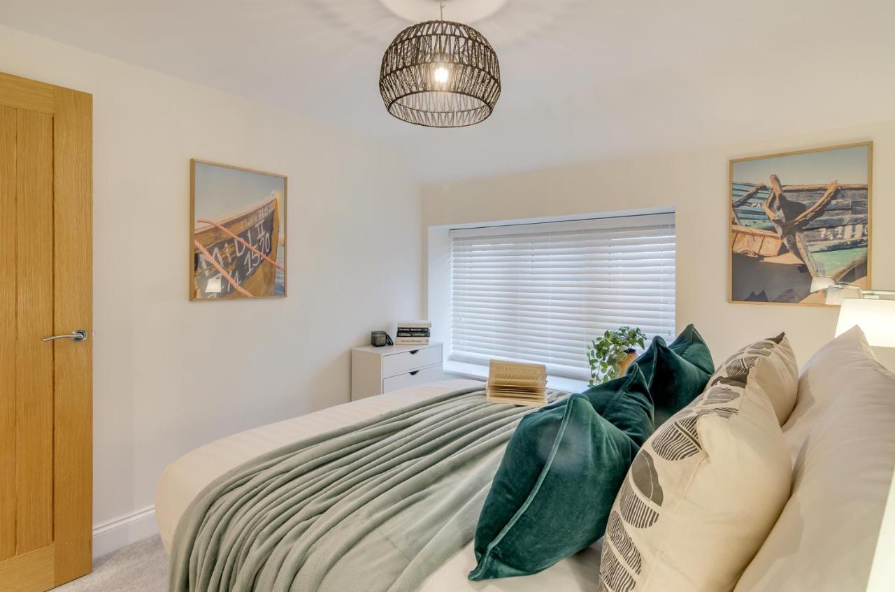 Spacious 6-Bed Home, Near The Norfolk Broads Clippesby Buitenkant foto